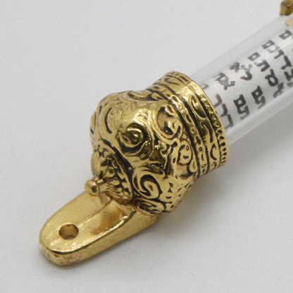 מזוזת מתכת בעיצוב אלגנטי