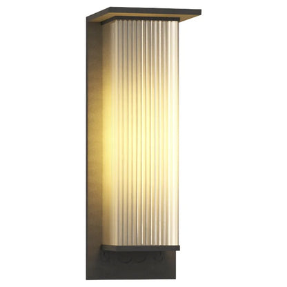 תאורת קיר סולארית לגינה