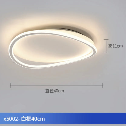 מנורת תקרה מנימליסטית