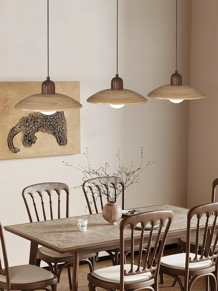 מנורת תלייה מתכת וזכוכית בעיצוב מודרני