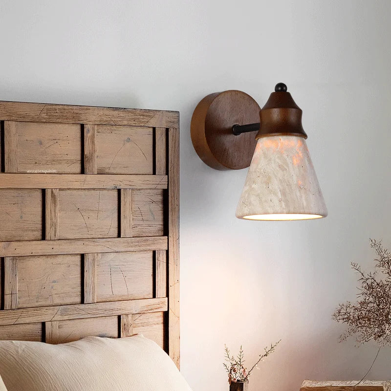 מנורת קיר אבן טרוורטין