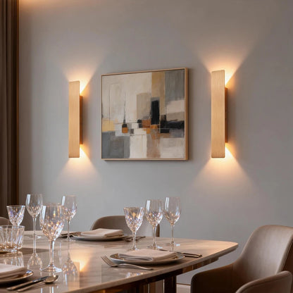 מנורת קיר קריסטל ליניארית