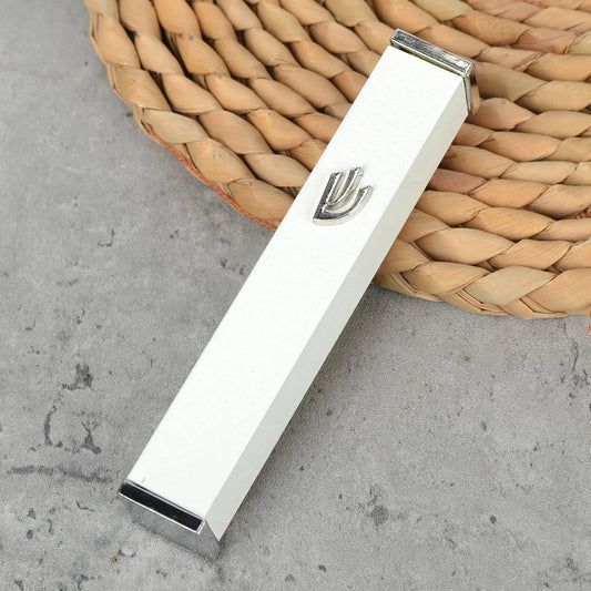 מזוזה בעיצוב מודרני